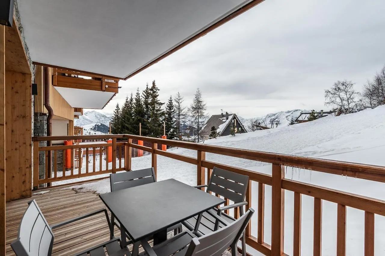 Residence Hameau De Clotaire Alpe D'Huez - By Emerald Stay Apartment