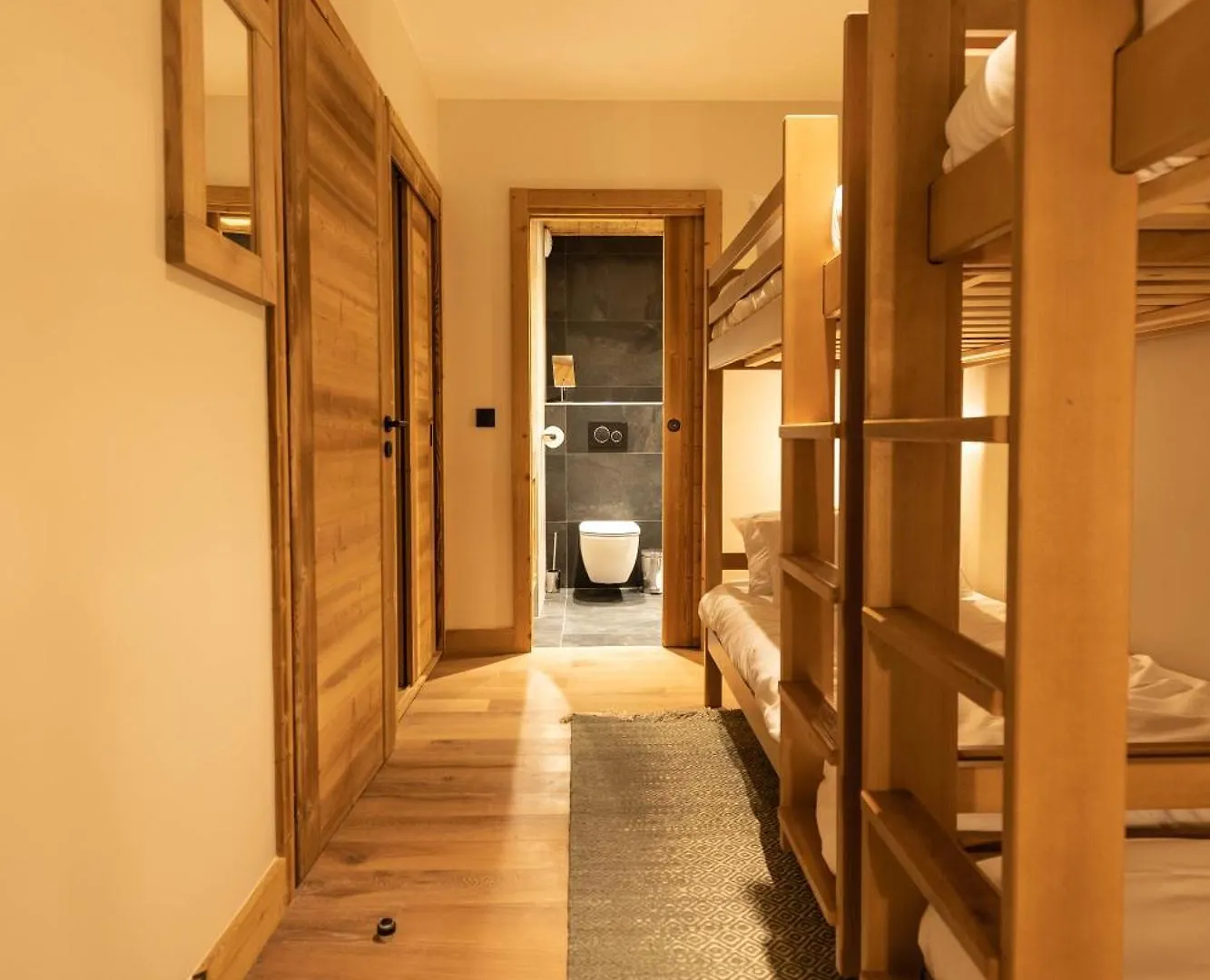 Apartment Residence Hameau De Clotaire Alpe D'Huez - By Emerald Stay